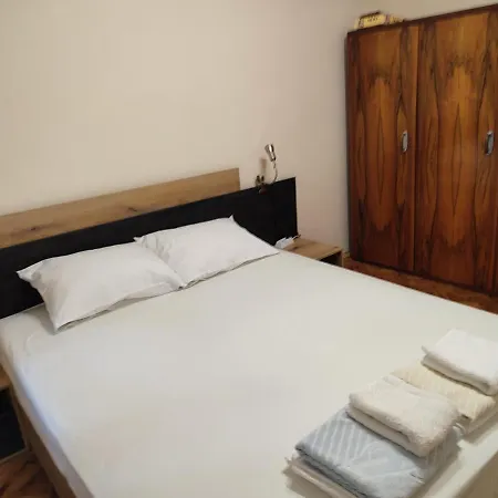 Appartement Апартамент В Центъра На Бургас С Ретро Нюанс Burgas